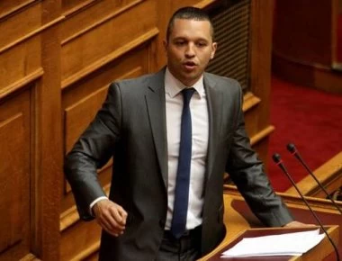 Η. Κασιδιάρης: «Έχουμε μια προδοτική συμφωνία η οποία εκχωρεί το όνομα της περιφέρειας της ελληνικής επικράτειας»